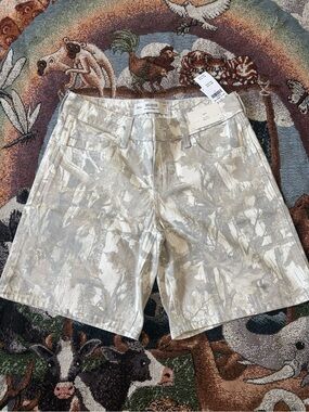 NWT Hollister Canvas Camo Low Rise Baggy Shorts